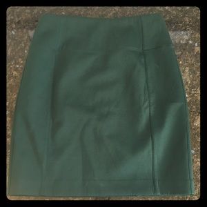 🌲 Lululemon Forest Green MiniSkirt